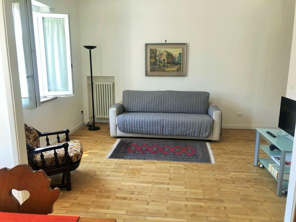 Appartamento Portapalio40 Con Parcheggio Verona Ngoại thất bức ảnh