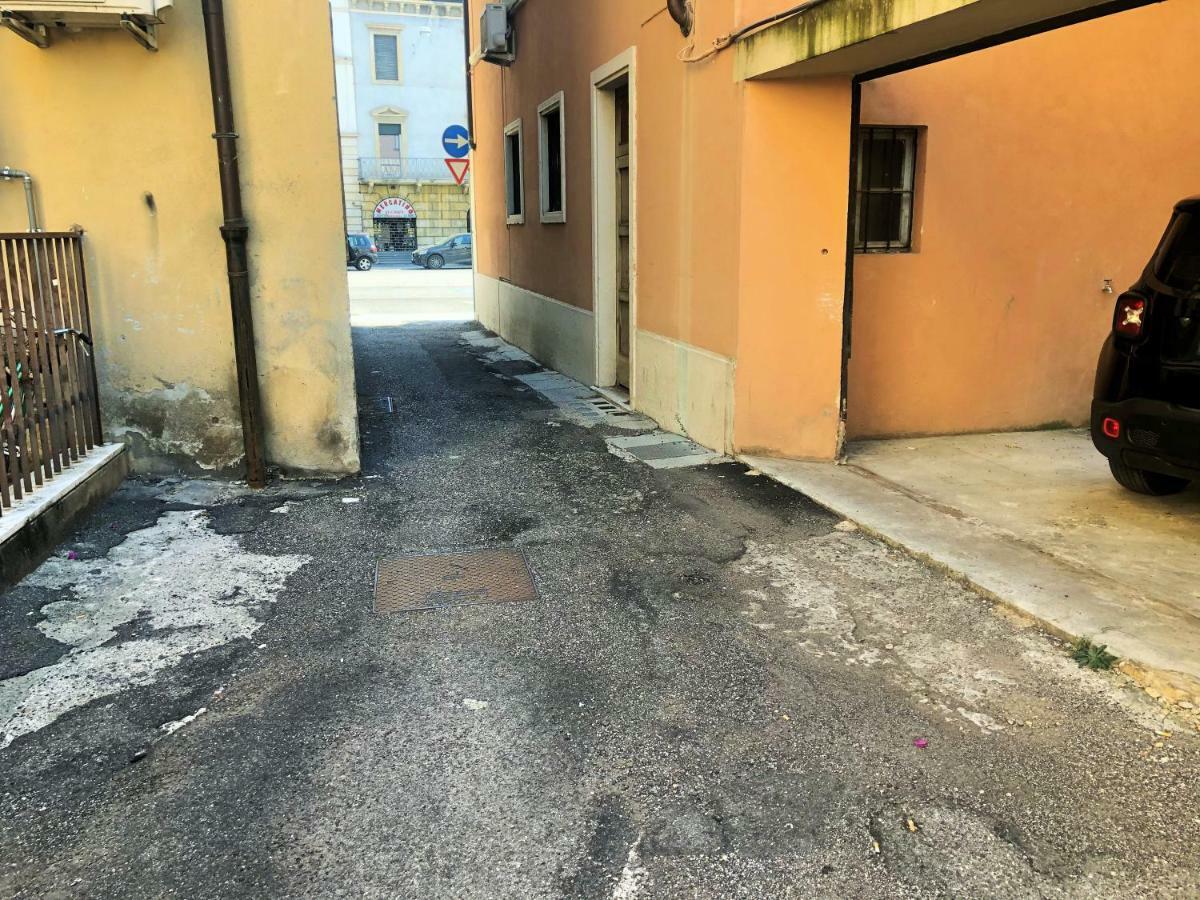 Appartamento Portapalio40 Con Parcheggio Verona Ngoại thất bức ảnh