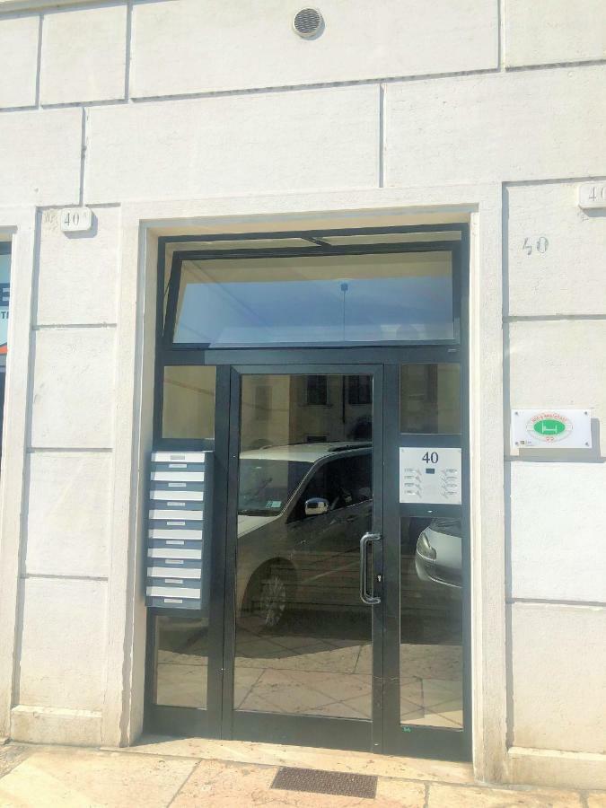 Appartamento Portapalio40 Con Parcheggio Verona Ngoại thất bức ảnh